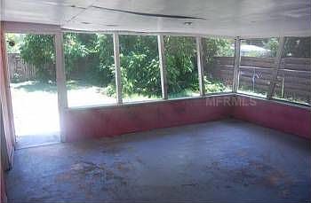 2nd image of 514 36th Ave E