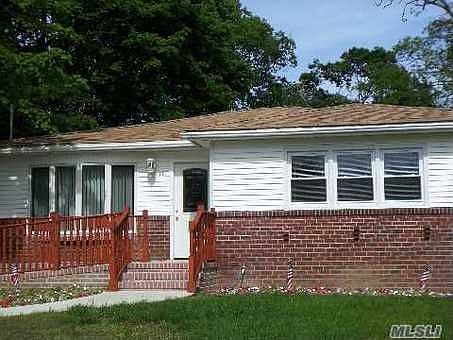 1st image of 171 Pine Neck Ave