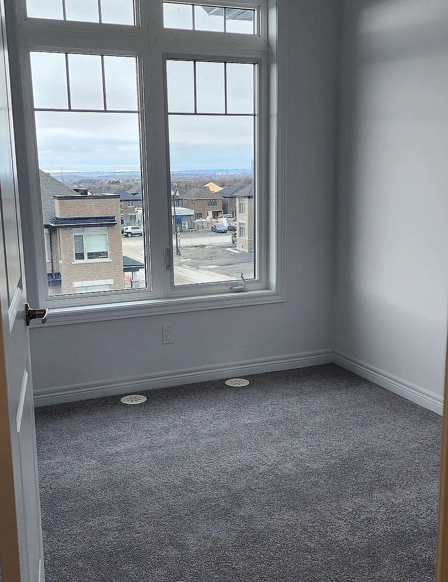 4 bed, $3,000 — Photo 3