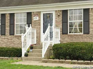 4524 Greymont Dr, Louisville, KY 40229
