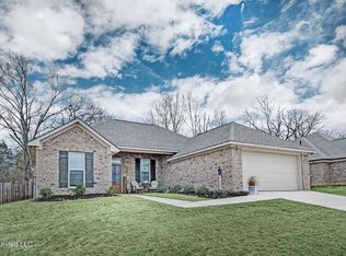 247 Hemingway Cir, Canton, MS