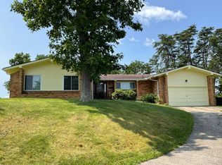 3218 Randy Dr, Ashland, KY 41102