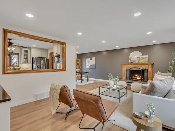 1638 Country Hills Dr, Ogden, UT 84403