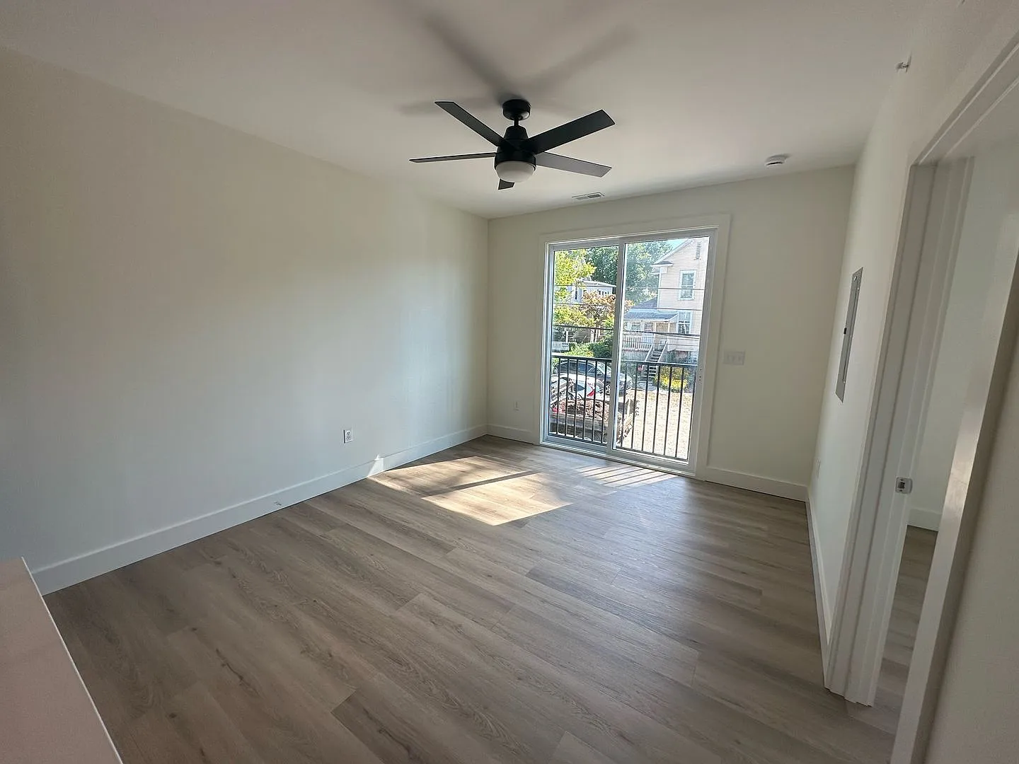 626 N. College Ave. — Photo 4