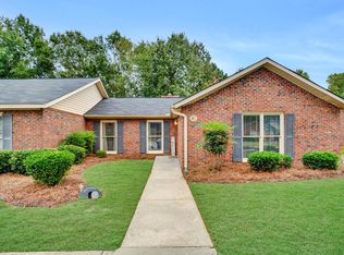 1291 Calhoun Rd APT 2C, Greenwood, SC 29649