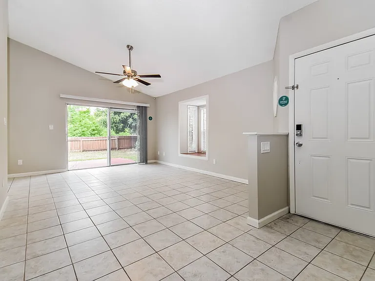 11519 Keeley Ct — Photo 4