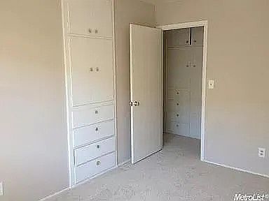 3rd image of 3708 Poinsettia Dr