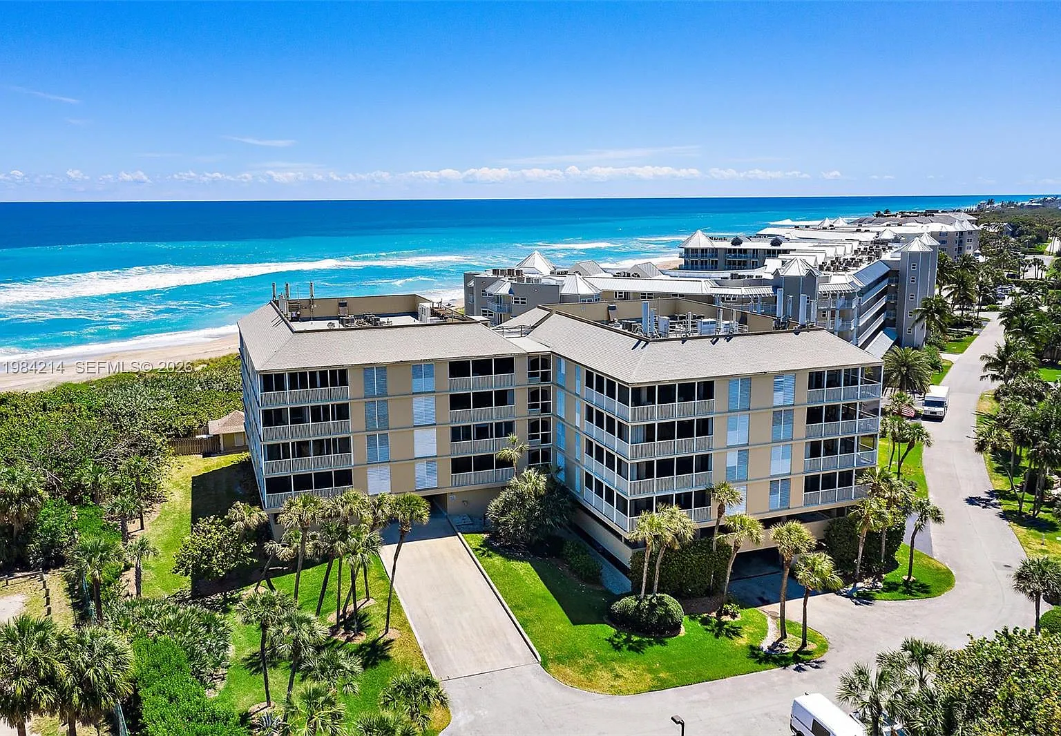 Ocean Terrace Condo — Photo 4