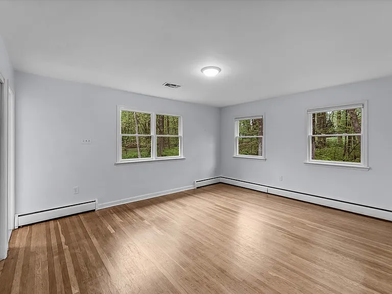 1674 High Point Ln — Photo 24