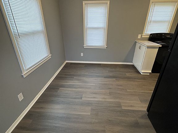 4th image of 457 N Gordon St