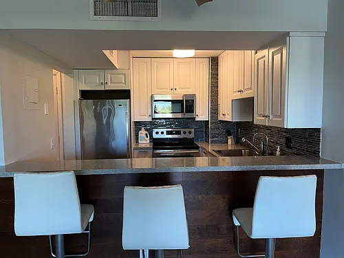 610 Tennis Club Dr #403 Photo 1