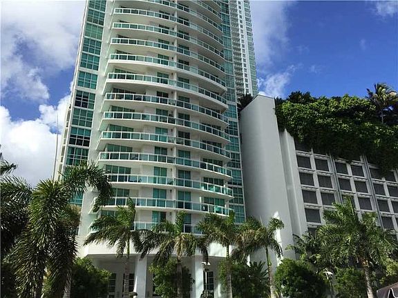 5th image of 950 Brickell Bay Dr APT 2511