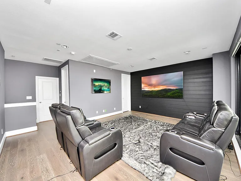 8724 Oak Kolbe Ln — Photo 43