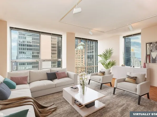 15 W 53rd St #27E, New York, NY 10019