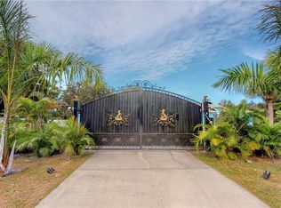 2511 Lightfoot Rd, Wimauma, FL 33598