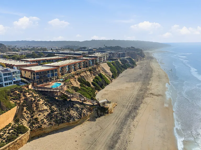 190 Del Mar Shores Ter #69 — Photo 44