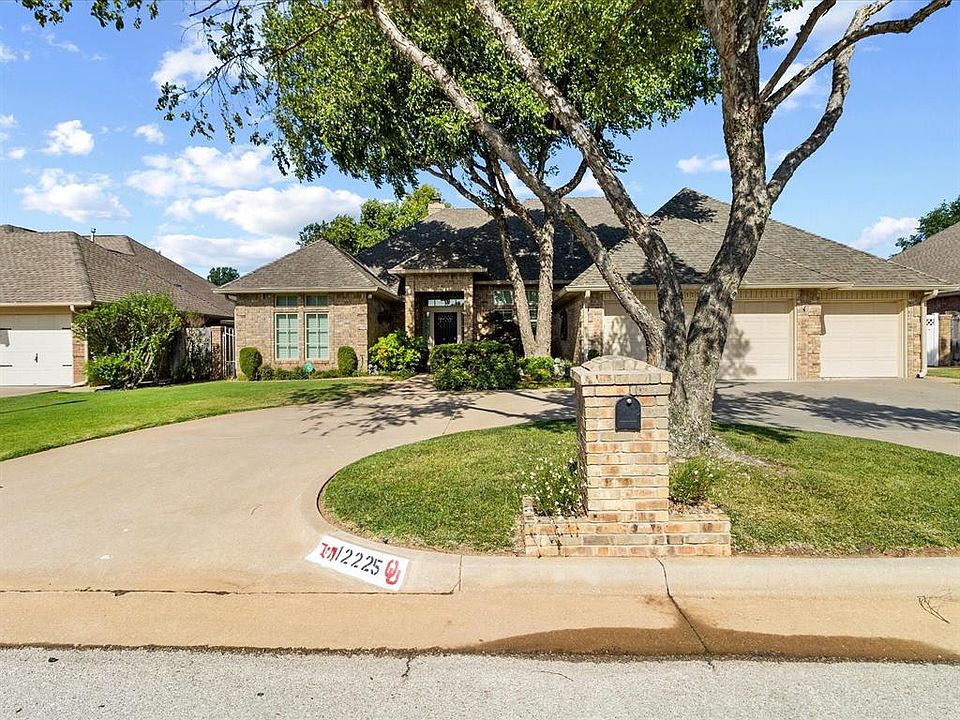1st image of 12225 Lorien Way