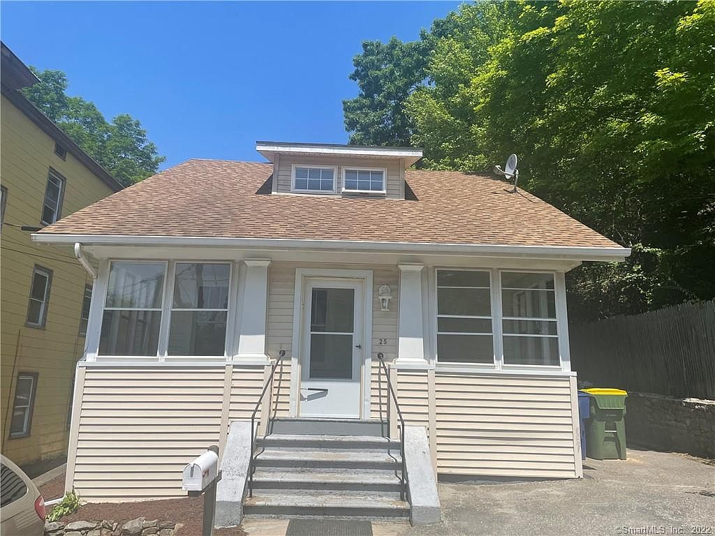 25 Sprague St, Waterbury, CT 06704 Zillow