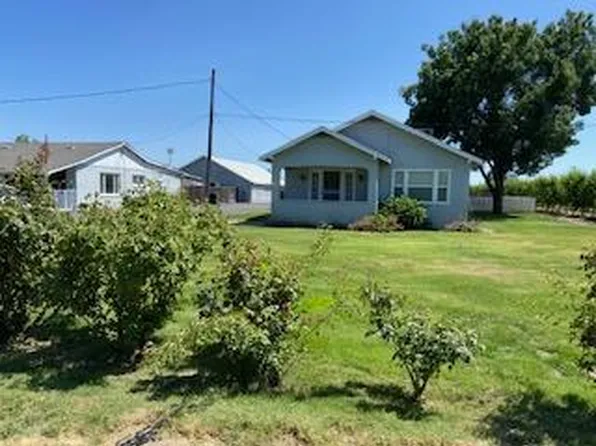 10512 E Whitmore Ave, Hughson, CA 95326