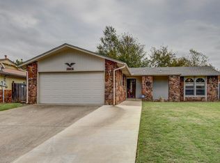 1915 S Lions Ave, Broken Arrow, OK 74012