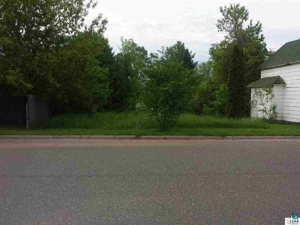2nd image of xxx W 4th St