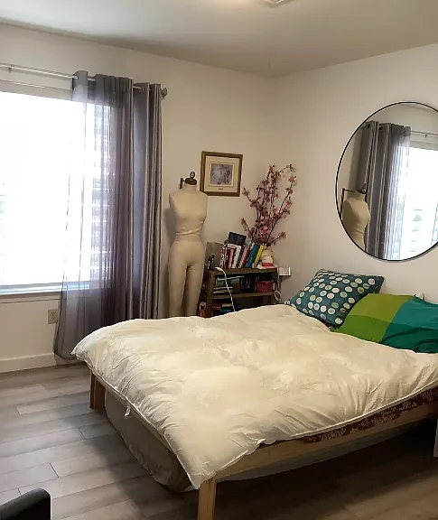 701 Country Place Dr #B — Photo 5