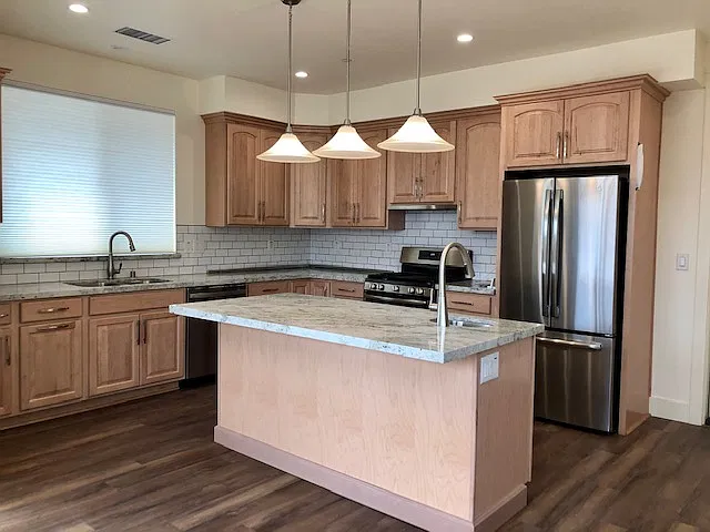 Must See - Coffey Park 3 Bedroom Home — Photo 2
