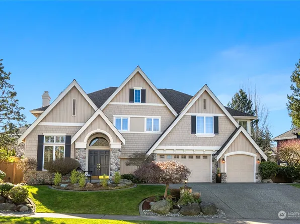 6517 Fairway Avenue SE, Snoqualmie, WA 98065