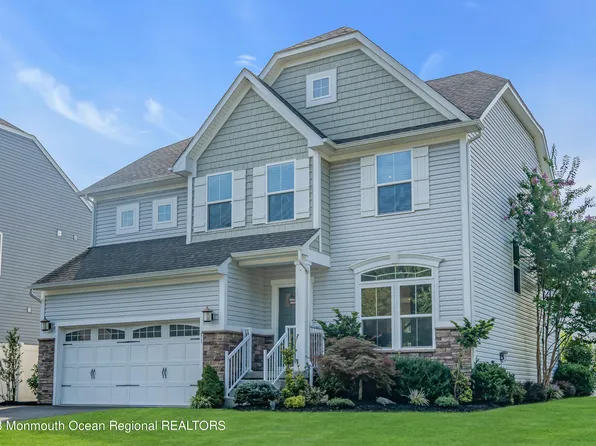 31 Imlay Lane, Farmingdale, NJ 07727