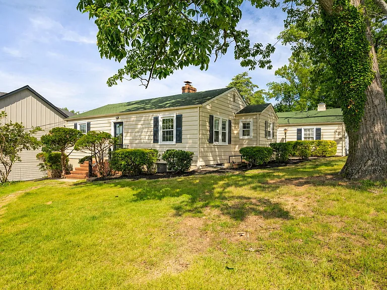 6900 Mount Daniel Dr — Photo 4