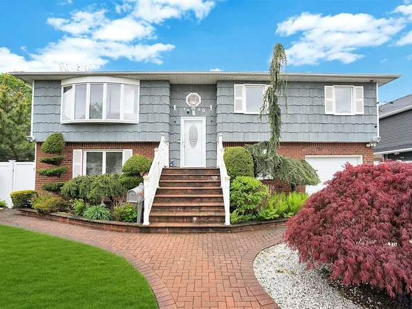 1920 Emerson Place, Wantagh, NY 11793