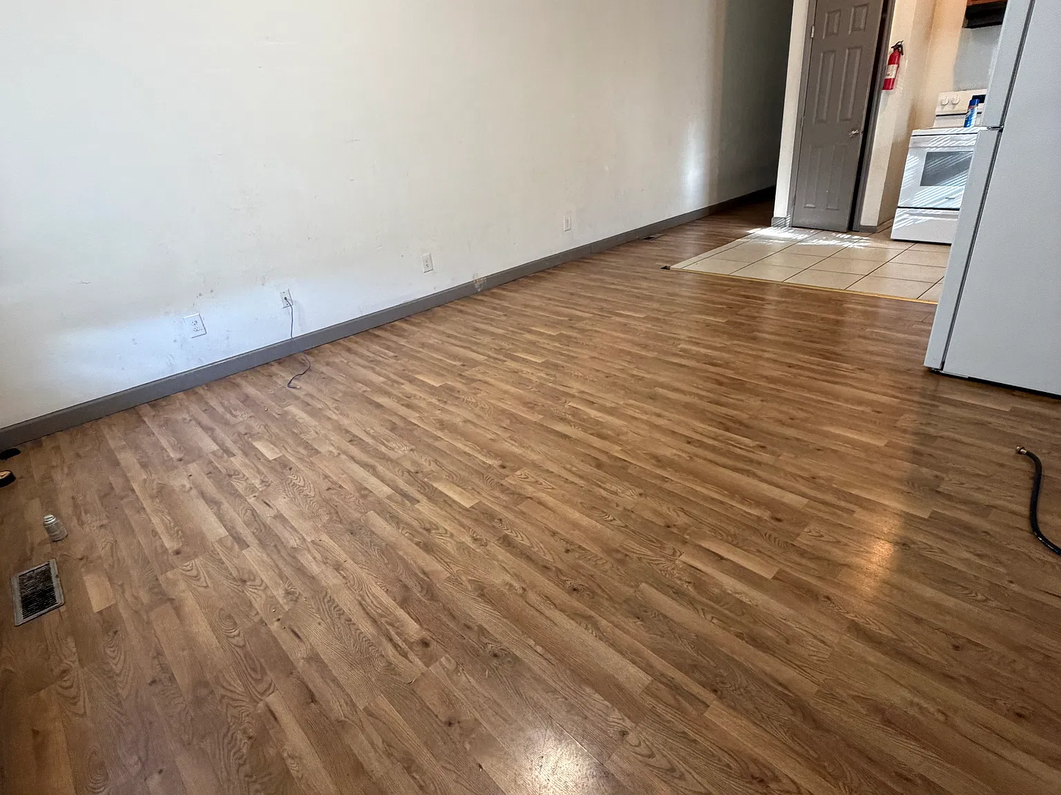 3 bed, 1.5 bath, 1300 sqft, $1,350 — Photo 3