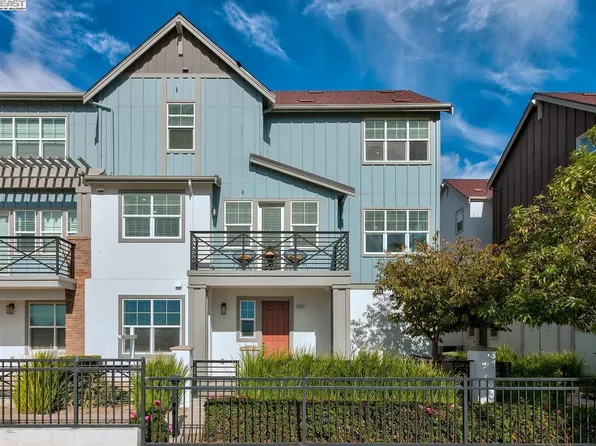 3883 Camino Loop, Dublin, CA 94568