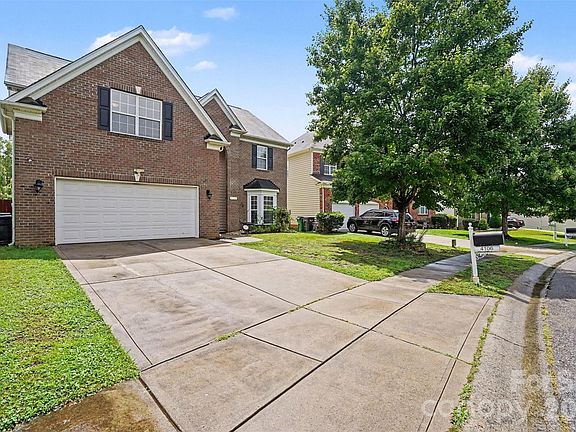 2nd image of 4106 Barclay Forest Dr