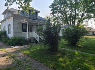 260 W Murdock St, Postville, IA 52162