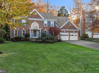 12721 Knightsbridge Dr, Woodbridge, VA 22192