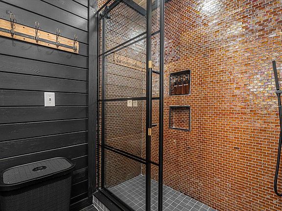 36th image of this home