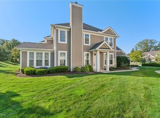 32723 Signature Pkwy, Avon Lake, OH 44012