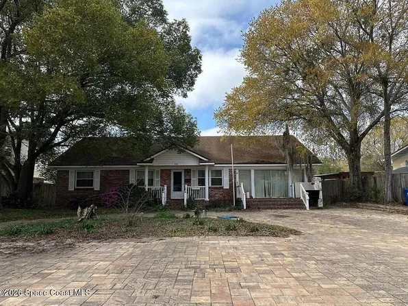 946 Jorick Ct W, Jacksonville, FL 32225