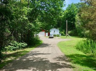 133 Waterville Rd, Belfast, ME 04915