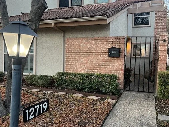 12719 Burninglog Ln, Dallas, TX 75243