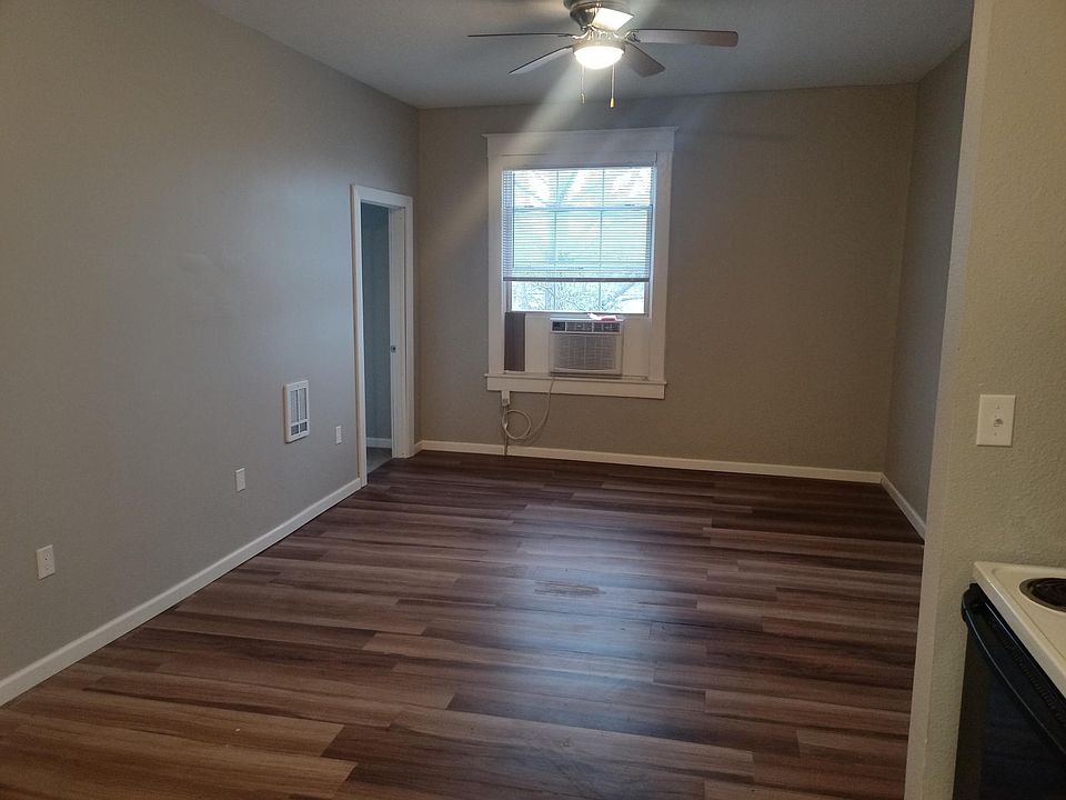 1st image of 1010 S 14th St #14