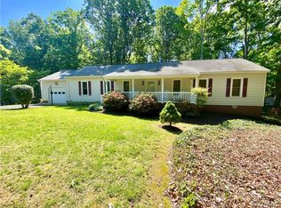 12905 Acorn Hill Ct, Midlothian, VA 23112