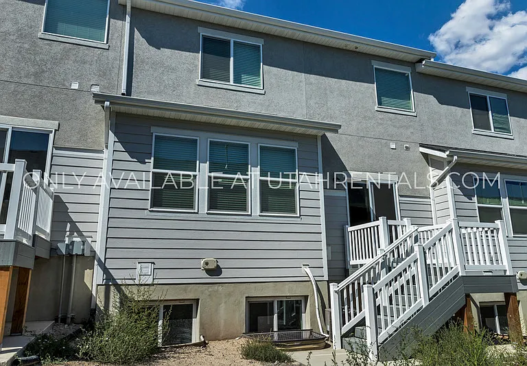 4081 W Harmony Dr — Photo 3