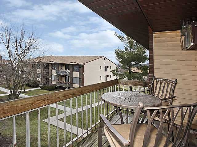 1st image of 280 Country Club Ln