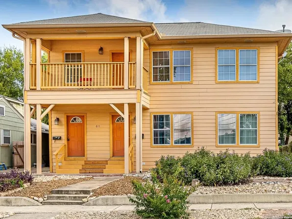 611 W Ridgewood Ct, San Antonio, TX 78212