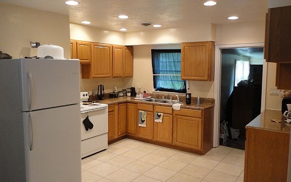 4th image of 714 S Colorado St