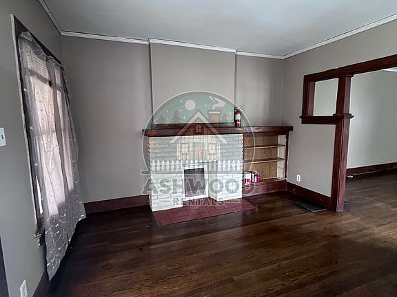 Living Room Facing Fire Place