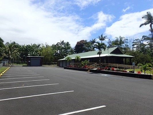 5th image of N Makamae St