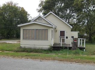 507 S Brown St, West Frankfort, IL 62896